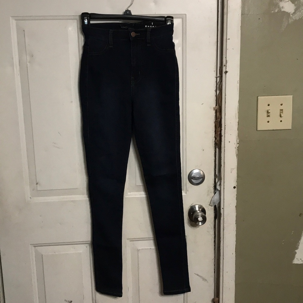 jeans